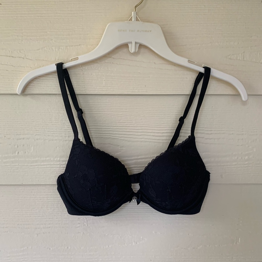 Body By Victoria Push-up Black Lace Bra sz 32C
